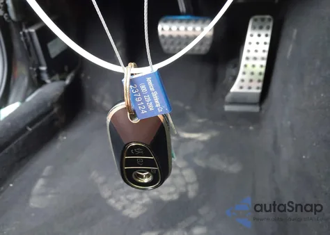 2023 Mercedes-Benz C 300 Sedan z USA, uszkodzony, nr VIN W1KAF4GB7PR070477